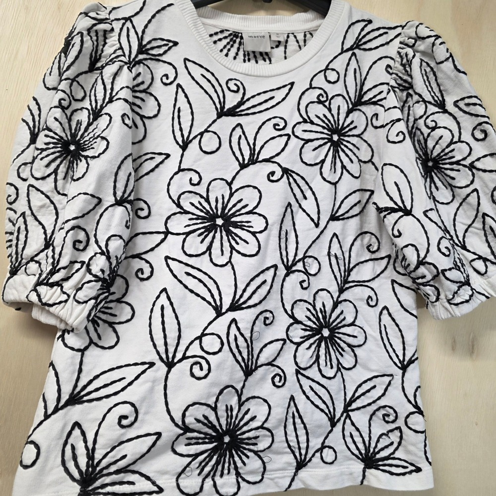 Maeve Anthropologie White Black Floral Embroidered Puff Sleeve Sweatshirt Top M - Picture 12 of 16